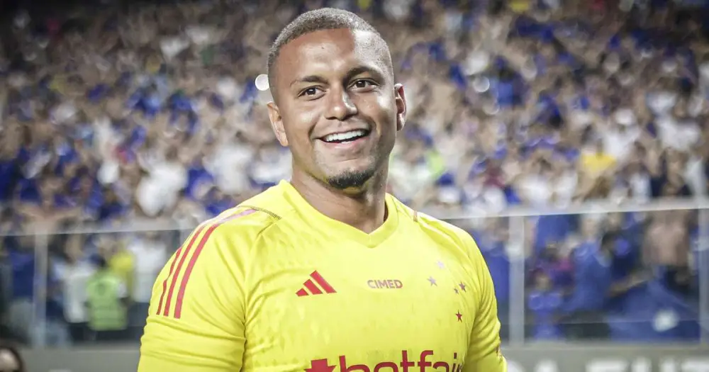 Reforços para o Cruzeiro: Oportunidade após eliminação e renovação do goleiro Anderson