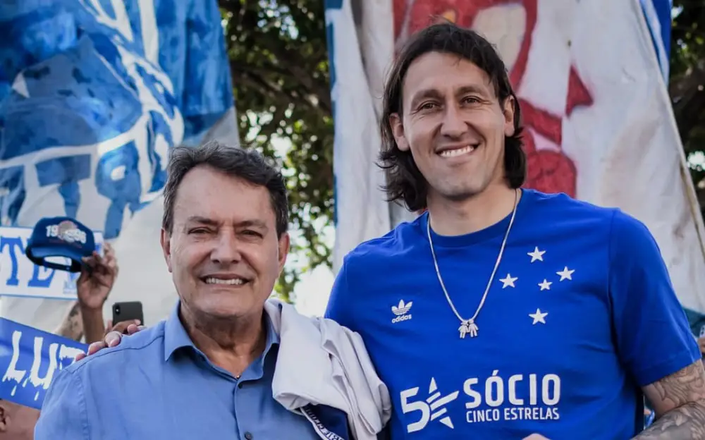 Cássio no Cruzeiro: O Goleiro que Lidera a Reestruturação