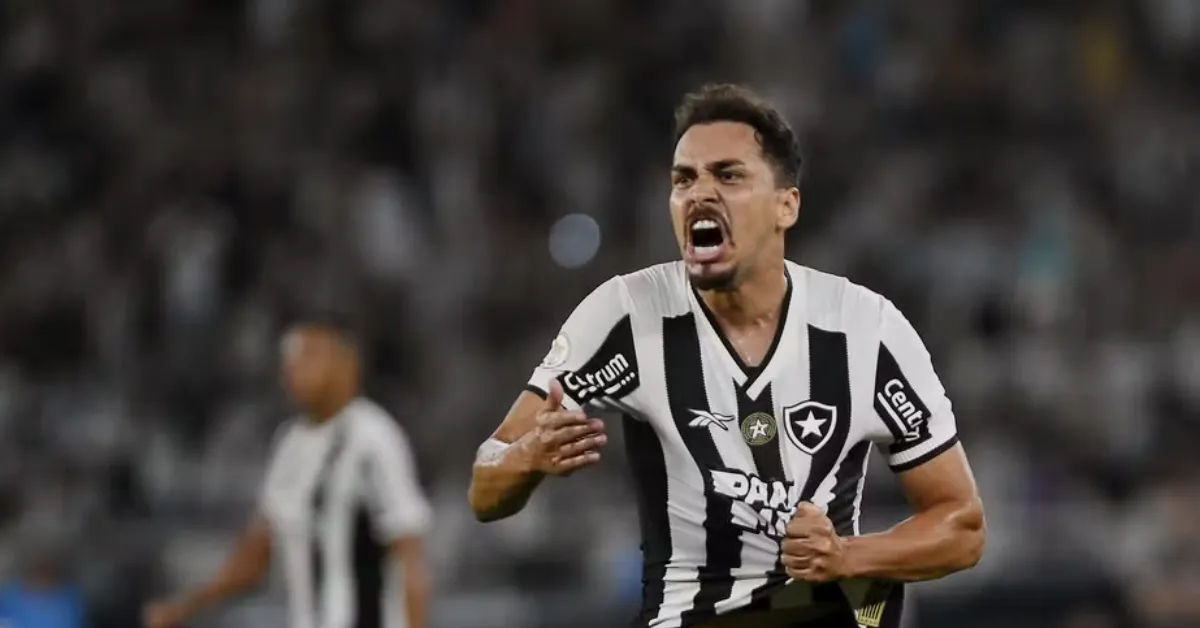 Cruzeiro Negocia Contratação de Eduardo para Reforçar Meio-Campo