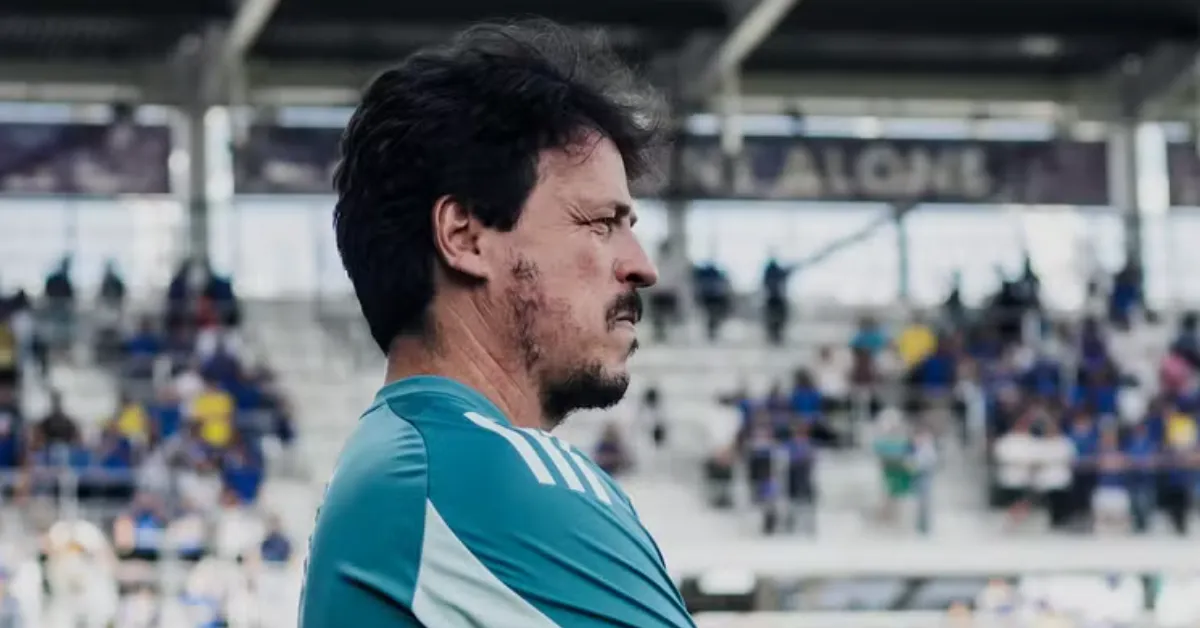 Cruzeiro: Análise da Evolução Tática e Estratégias de Diniz