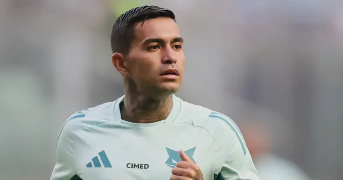 Lance Inusitado Marca Vitória do Cruzeiro: Dudu e a Arbitragem