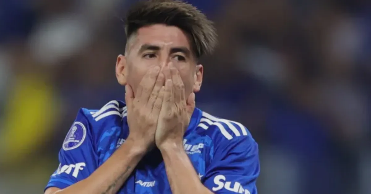 Villalba Ignora Críticas e Brilha no Cruzeiro Após Comentários de Dirigente