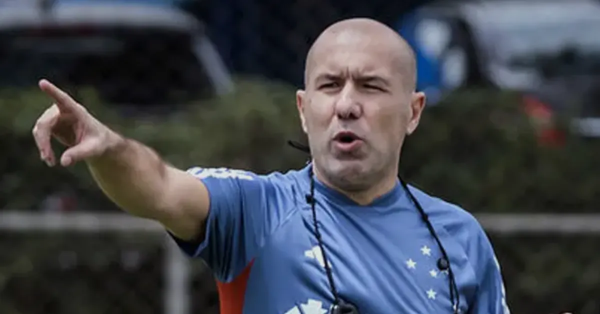 Desempenho de Leonardo Jardim: Análise Comparativa com Técnicos Portugueses no Brasil
