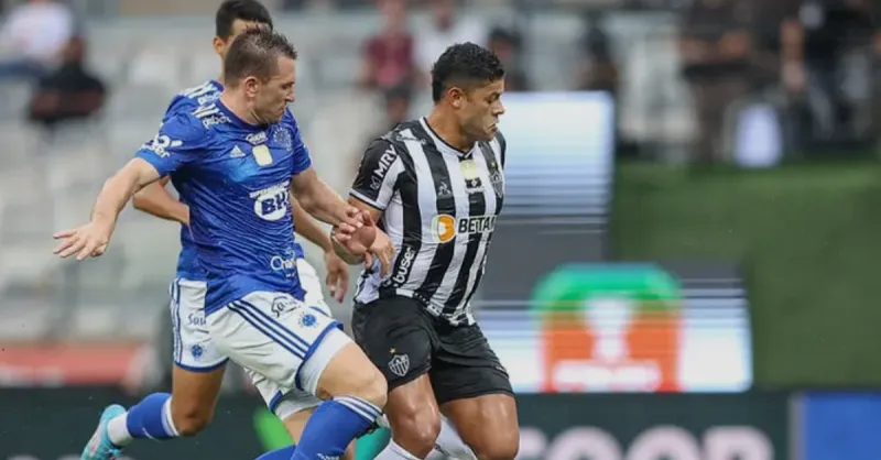 Preparação do Cruzeiro para o Clássico: Retorno de Japa e Estratégias