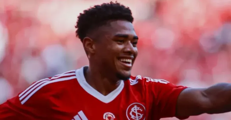 Cruzeiro Busca Victor Gabriel do Inter: Contratação Estratégica para a Defesa