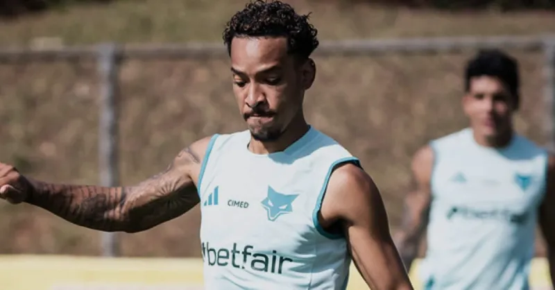 Cruzeiro Busca Liderança Contra Vitória: Análise da Preparação e Elenco no Brasileirão
