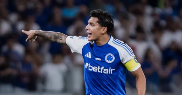Lucas Romero Renova com Cruzeiro até 2027: Análise e Impacto Estratégico