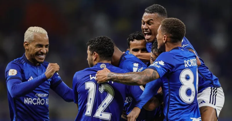 Cruzeiro x Vitória: Desafio no Dia dos Namorados pela Liderança do Brasileirão