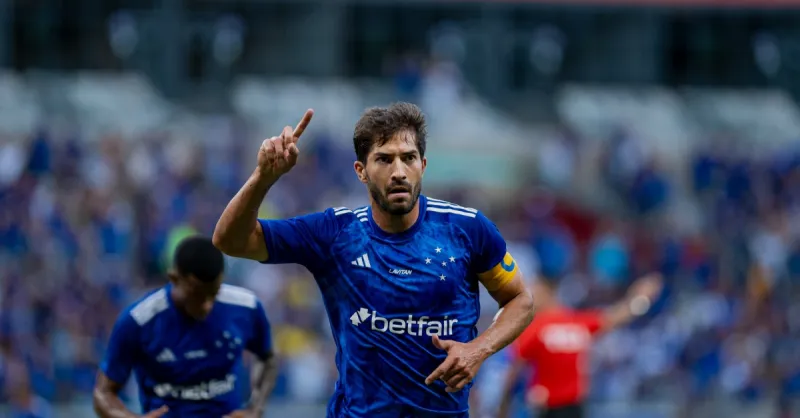 Cruzeiro: Renovação de Lucas Silva e Romero, Estratégia e Futuro do Meio-Campo Celeste