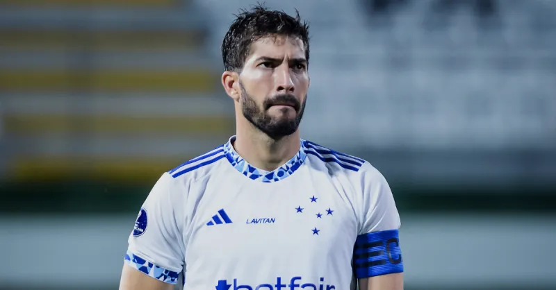 Lucas Silva: Retorno Surpreendente e Liderança no Cruzeiro – Impacto no Brasileirão