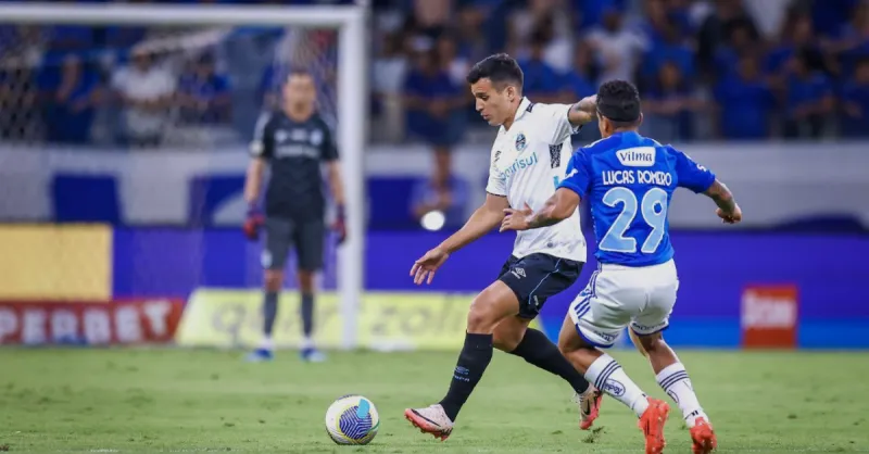 Cruzeiro x Grêmio: Duelo de Invictos no Mineirão! Onde Assistir e Expectativas