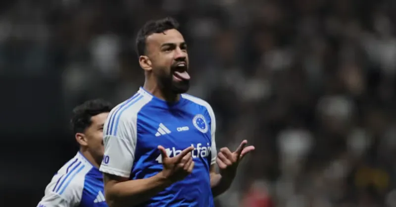 Fabrício Bruno: Cruzeiro Garante Zagueiro da Seleção até 2030 - Impacto e Detalhes