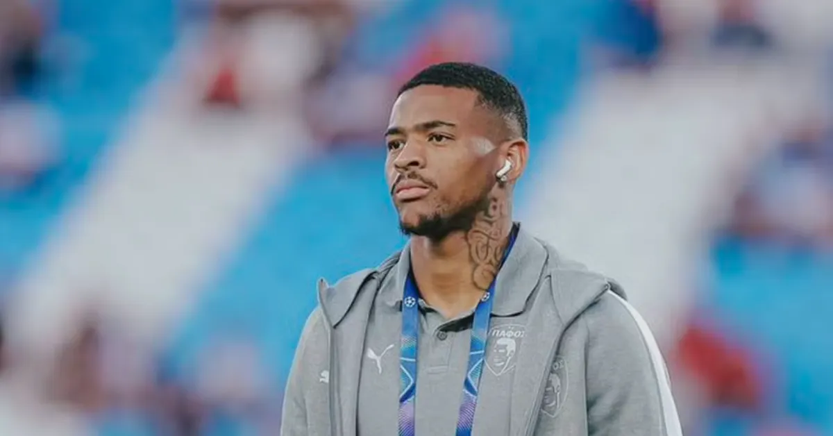 Zagueiro Pedrão: Ruptura de Ligamento e Retorno ao Cruzeiro para Tratamento