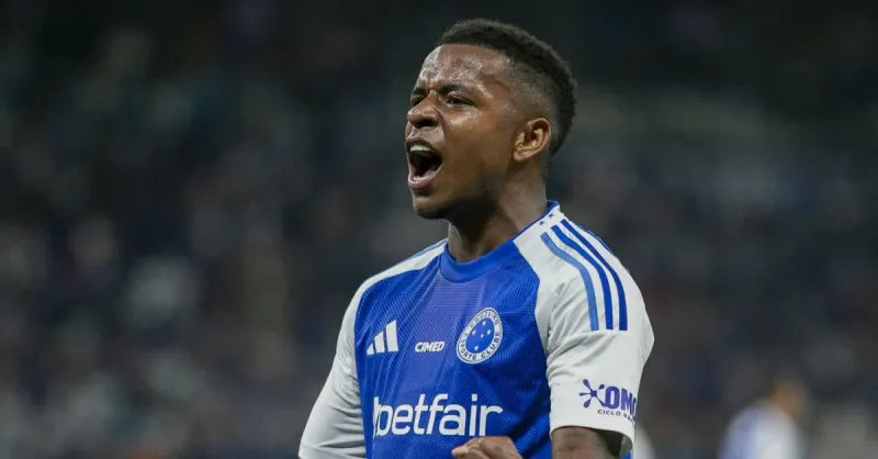 Keny Arroyo: Novo Titular do Cruzeiro? Impacto Antes do Jogo Chave Contra o Palmeiras