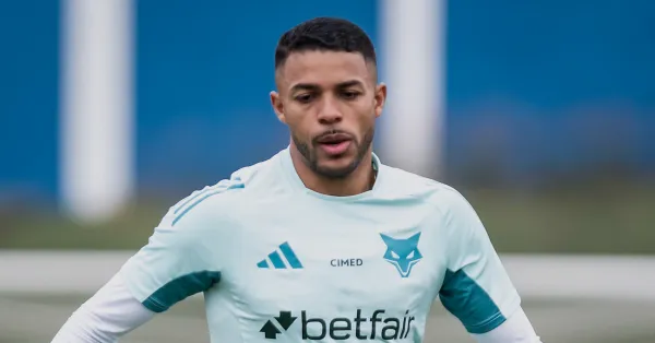Desfalque Crucial: Wanderson Fora do Cruzeiro até 2025 após Lesão Grave