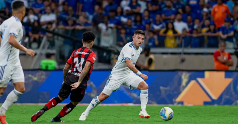 Cruzeiro x Vitória: Treino Aberto Revela Planos e Condição do Elenco para o Confronto