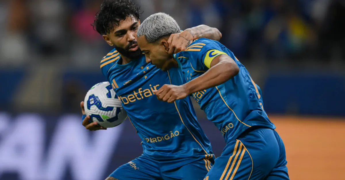 Cruzeiro x Vitória: Mineirão Quebra Recorde de Público com Ingressos Esgotados!