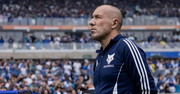 Cruzeiro: Jardim Enfrenta Quebra-Cabeça no Ataque Após Suspensões Chave | Juventude