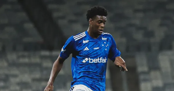 Zenit Aumenta Oferta por Jonathan Jesus: Cruzeiro Analisa R$63 Milhões