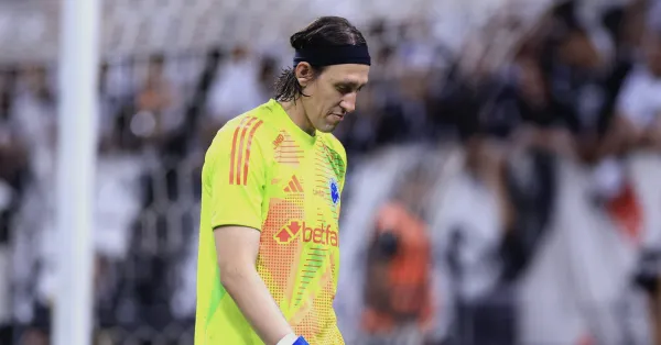 Cássio Detalha Desolação no Cruzeiro Após Queda na Copa do Brasil: Bastidores Exclusivos