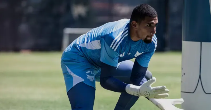 Léo Aragão no Avaí: Cruzeiro acerta empréstimo do goleiro até 2026
