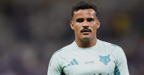 Cruzeiro Recusa Proposta da Itália por Kaiki: Entenda os Detalhes e o Futuro do Lateral